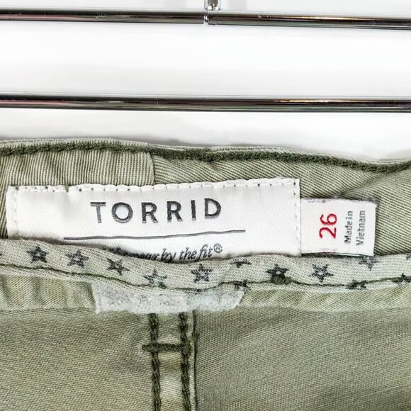 Torrid Plus Size 26 Jeans Green Cropped Ankle Skinny Pockets Stretch - Picture 3 of 3